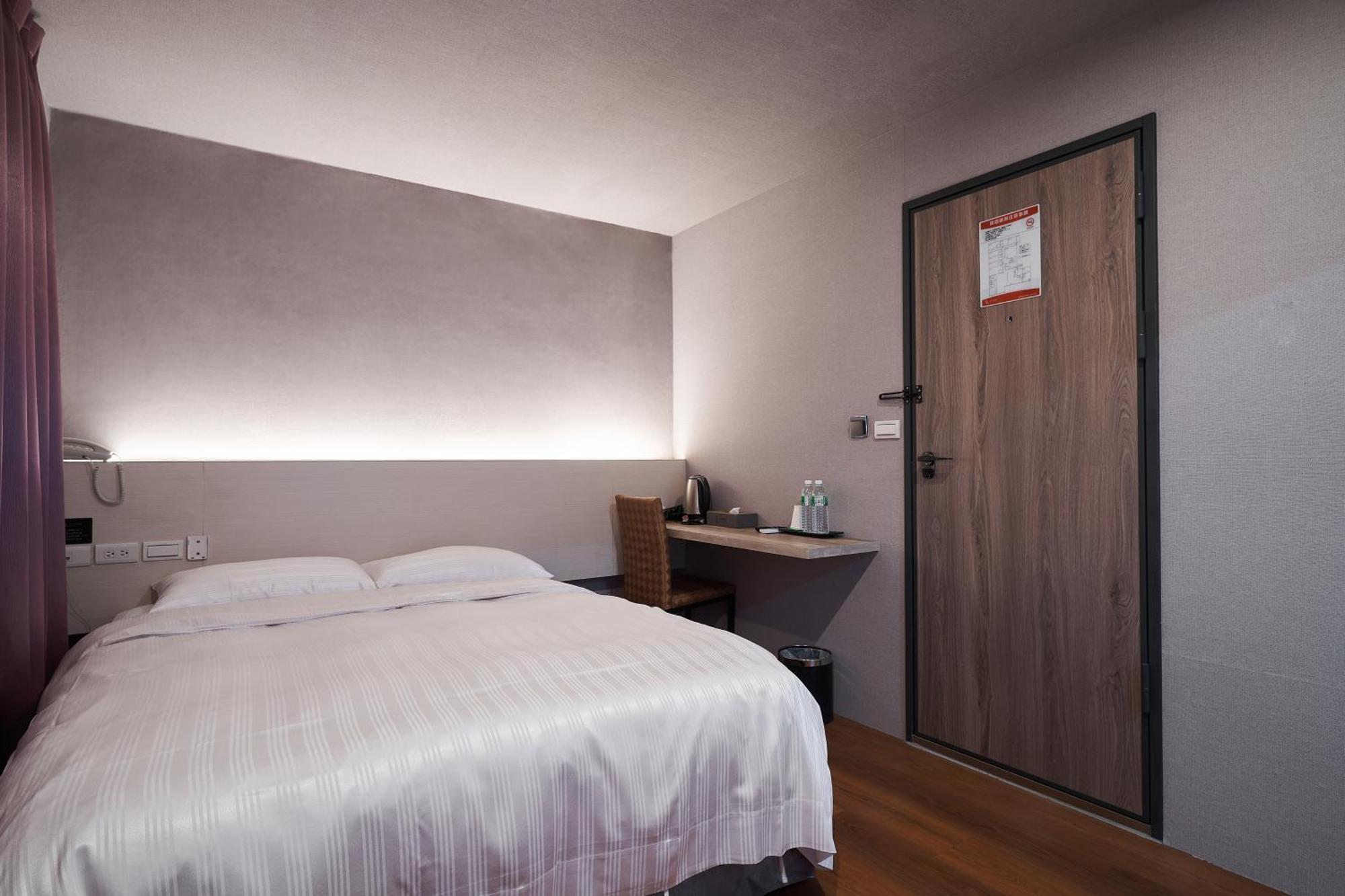 Yung An Business Hotel Dounan Extérieur photo